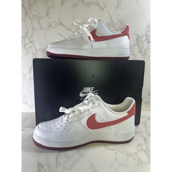 Nike AIR FORCE 1 Low '07 WHITE/RED New Women's Casual School Shoes Size 8.5 - Picture 1 of 6